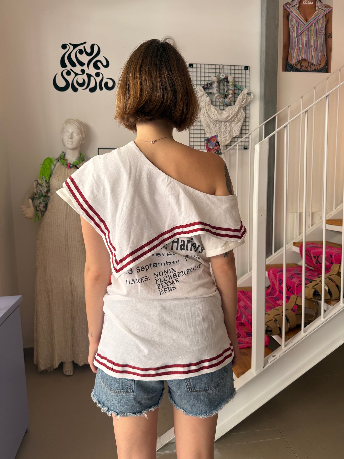 The Nehama tee