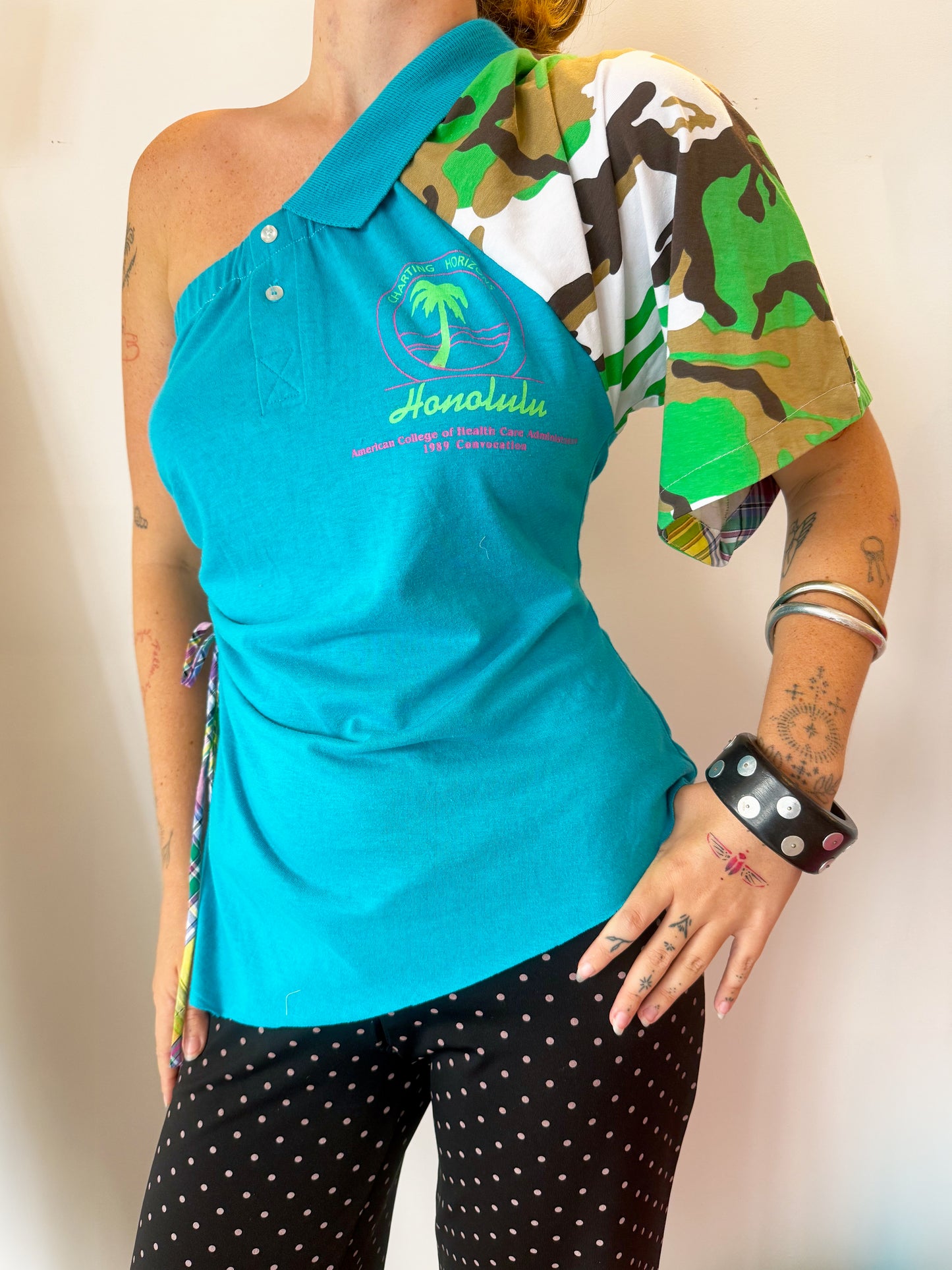 The Nitzana tee